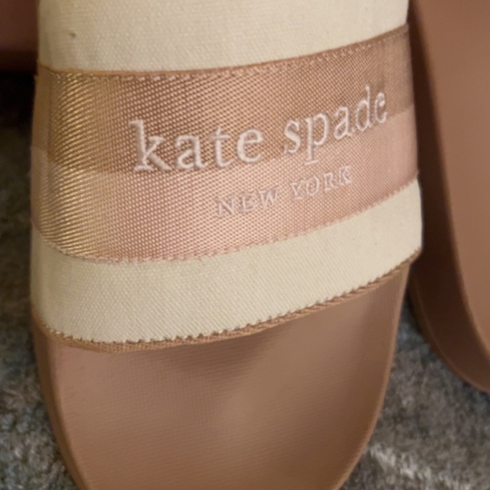 KATE SPADE SLIDES- NWTIB - Picture 3 of 3